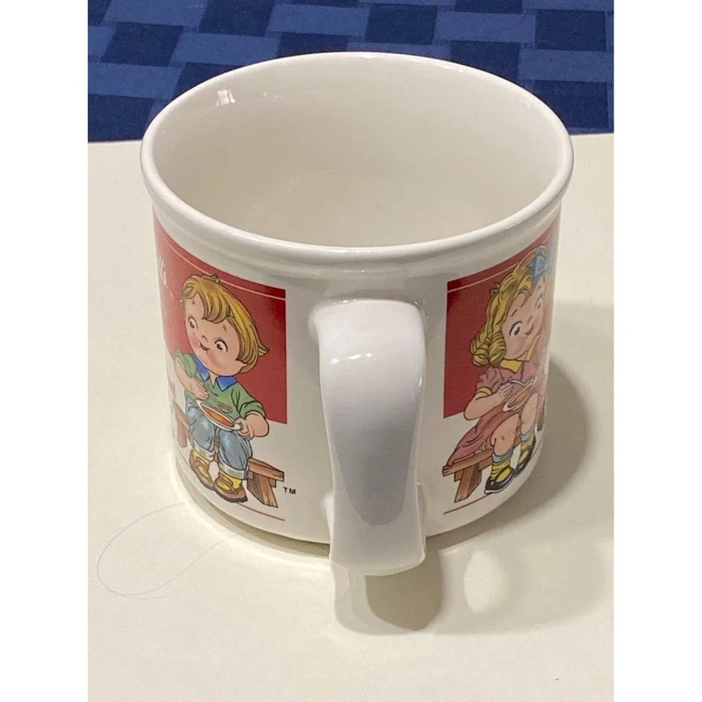 Campbells Kids‎ on a bench Soup Mug 1993